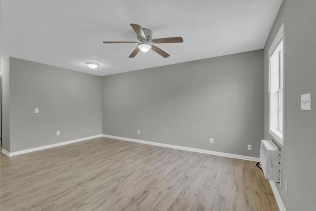 340 Briar Ave, W, Jamestown, TN 38556