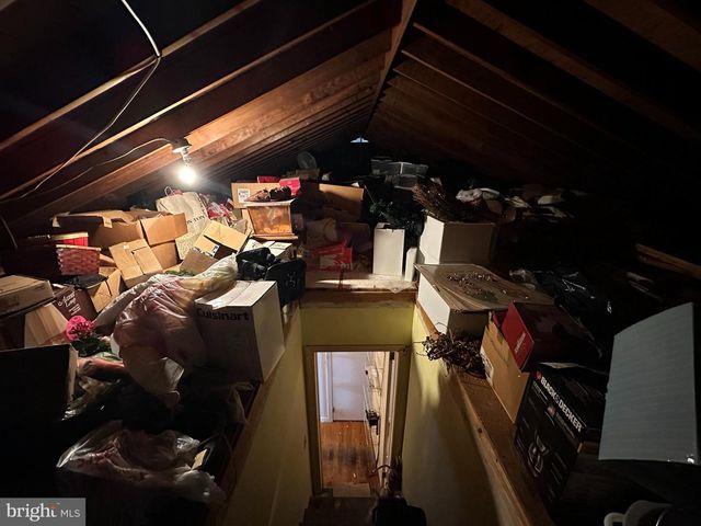 1 N CLIFTON DR, Williamsport, MD 21795