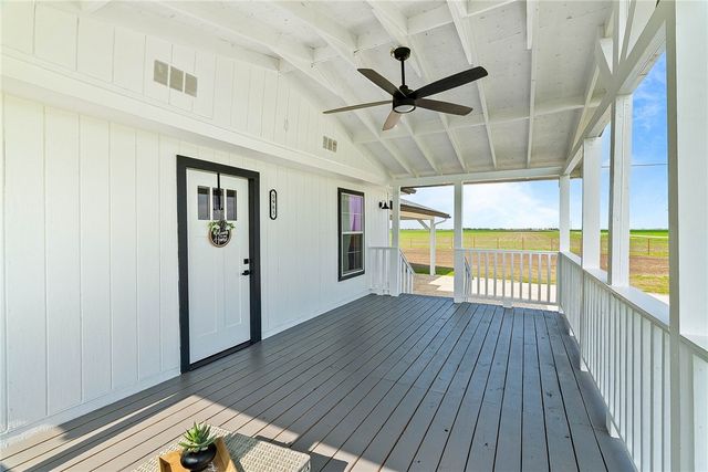 5983 County Road 42 Road, Robstown, TX 78380