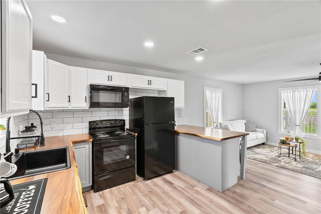 5983 County Road 42 Road, Robstown, TX 78380