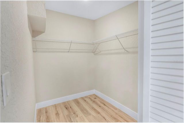 451 E 5TH STREET, Chuluota, FL 32766