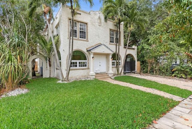 22 NE 44th St 0, Miami, FL 33137