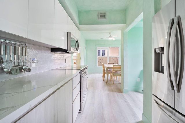 22 NE 44th St 0, Miami, FL 33137