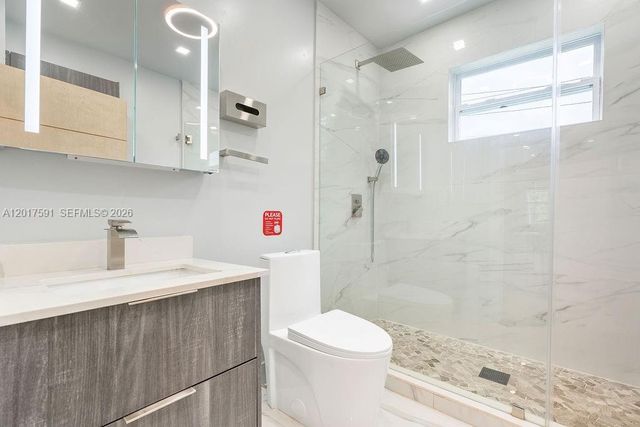22 NE 44th St 0, Miami, FL 33137