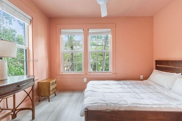 22 NE 44th St 0, Miami, FL 33137