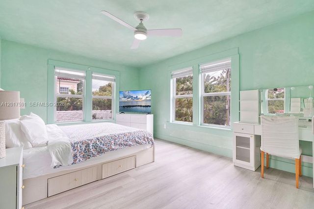 22 NE 44th St 0, Miami, FL 33137