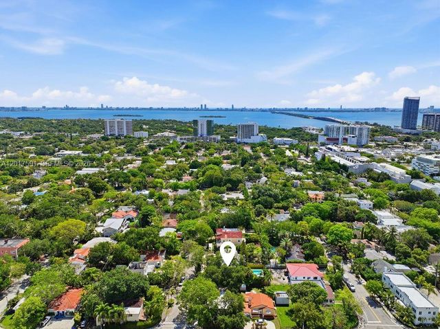 22 NE 44th St 0, Miami, FL 33137