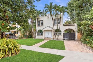 22 NE 44th St 0, Miami, FL 33137