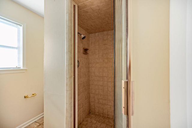 1106 Brookhollow Drive, Port Lavaca, TX 77979