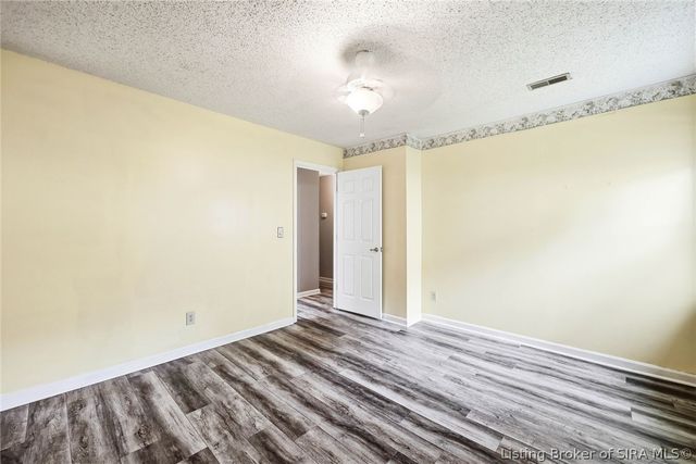 3006 Bluegrass Court, Jeffersonville, IN 47130