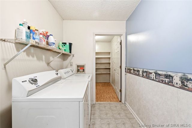 3006 Bluegrass Court, Jeffersonville, IN 47130