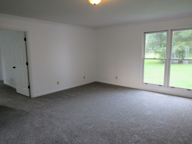 548 Cooper Dr, Mcminnville, TN 37110