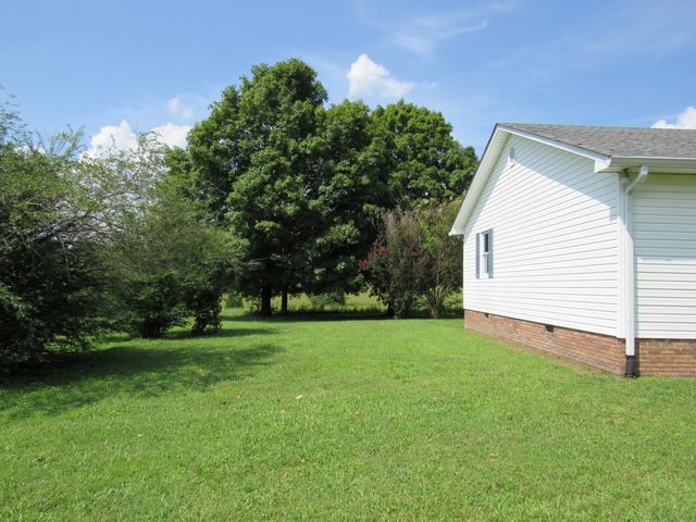 548 Cooper Dr, Mcminnville, TN 37110