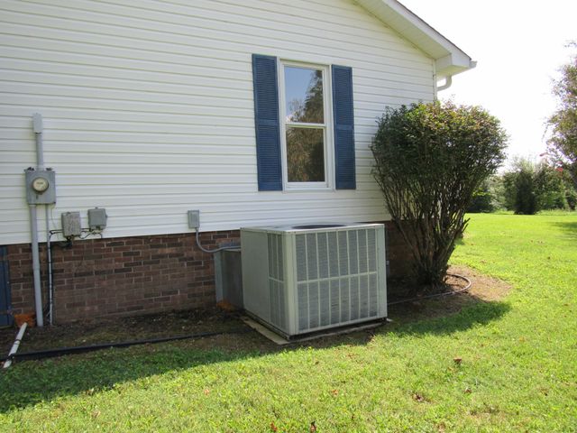 548 Cooper Dr, Mcminnville, TN 37110