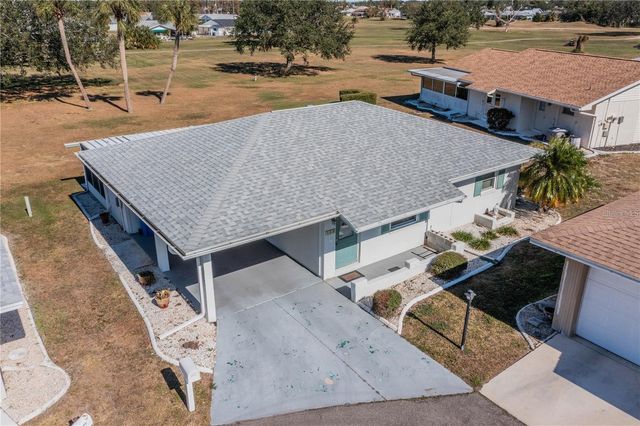 709 W BROCKTON PLACE NA, Sun City Center, FL 33573
