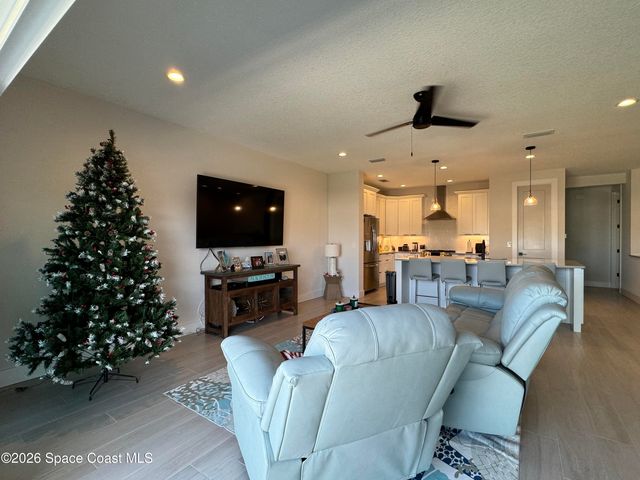 223 6th Avenue, Indialantic, FL 32903