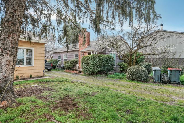 1212 Morrow Road, Medford, OR 97504