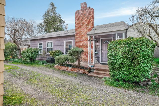 1212 Morrow Road, Medford, OR 97504