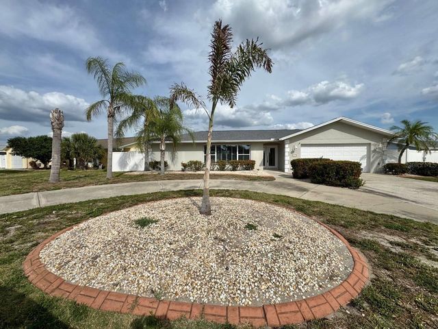 6316 LAKE SUNRISE DRIVE, Apollo Beach, FL 33572