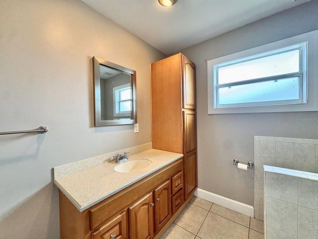 6316 LAKE SUNRISE DRIVE, Apollo Beach, FL 33572