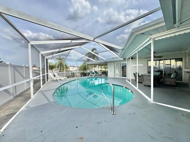 6316 LAKE SUNRISE DRIVE, Apollo Beach, FL 33572