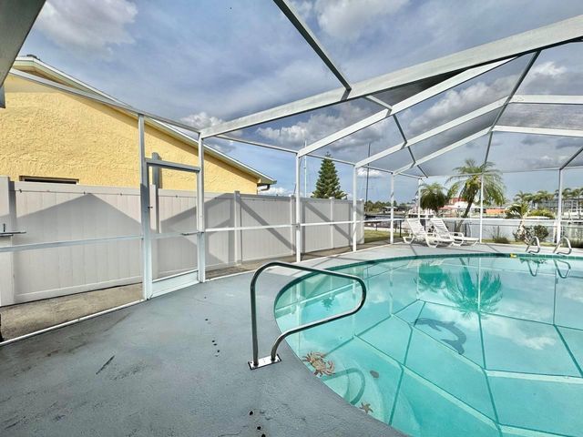 6316 LAKE SUNRISE DRIVE, Apollo Beach, FL 33572