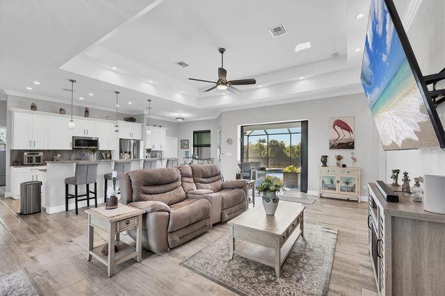 15504 HENNIPEN CIRCLE, Port Charlotte, FL 33981