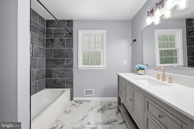7202 SAMPAL PL, Springfield, VA 22153
