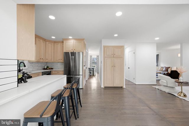 7202 SAMPAL PL, Springfield, VA 22153