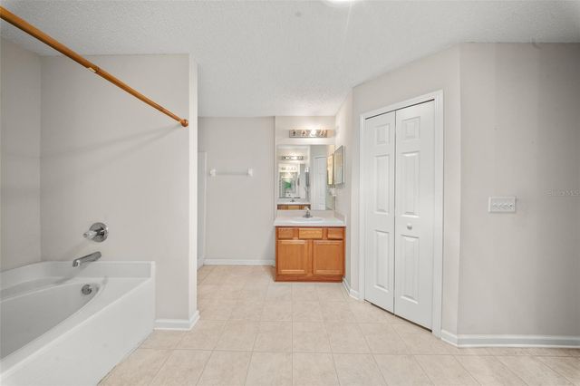 19 POSTMAN LANE, Palm Coast, FL 32164