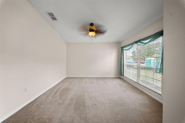 19 POSTMAN LANE, Palm Coast, FL 32164