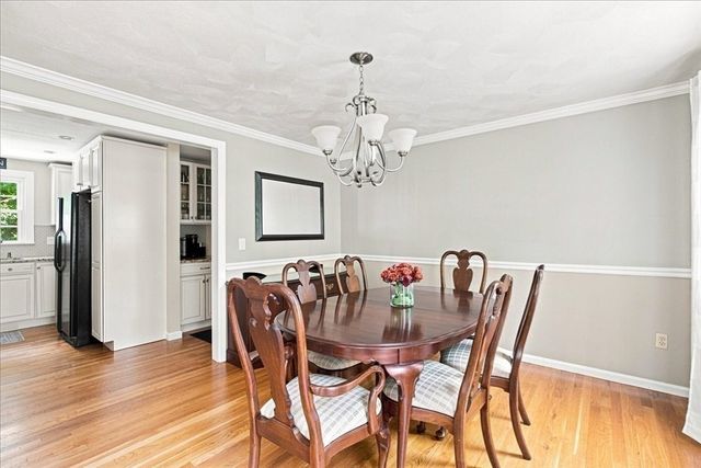 9 Catherine Avenue, Franklin, MA 02038