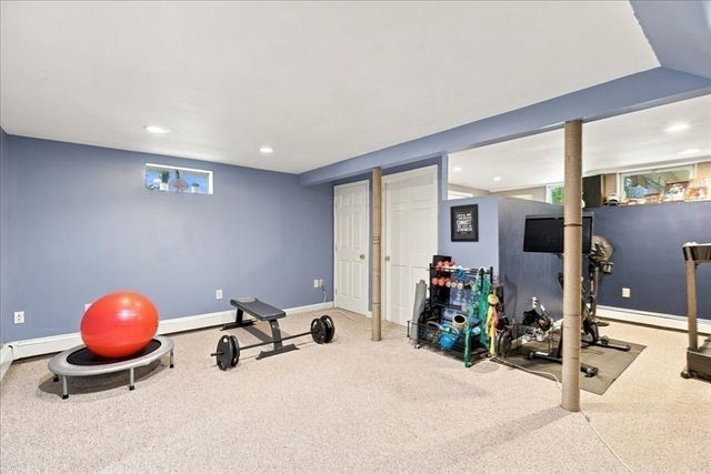 9 Catherine Avenue, Franklin, MA 02038