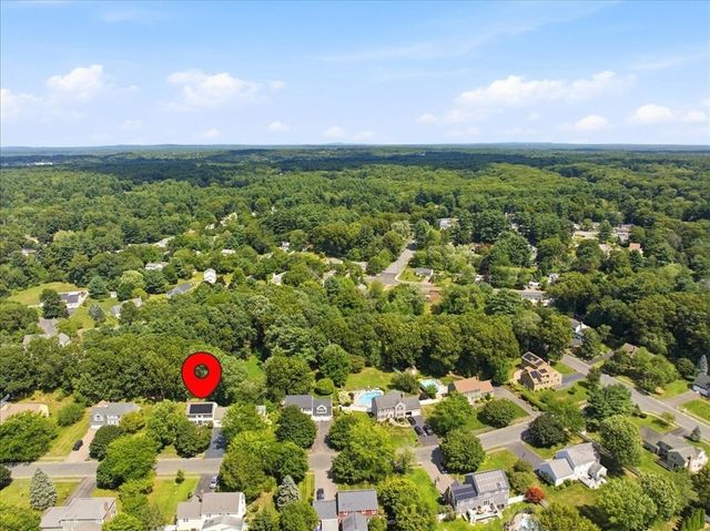 9 Catherine Avenue, Franklin, MA 02038