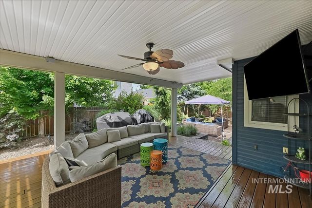 11746 W Daniel Dr, Boise, ID 83713