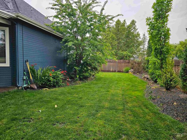 11746 W Daniel Dr, Boise, ID 83713