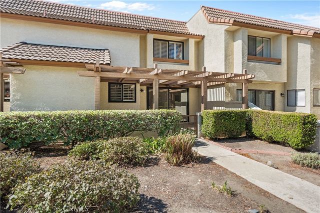 887 Endicott, Claremont, CA 91711