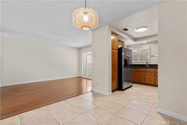 887 Endicott, Claremont, CA 91711