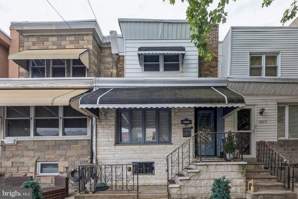 3017 S 15TH ST, Philadelphia, PA 19145