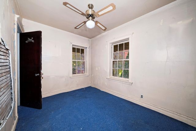 6943 S Euclid Avenue, Chicago, IL 60649