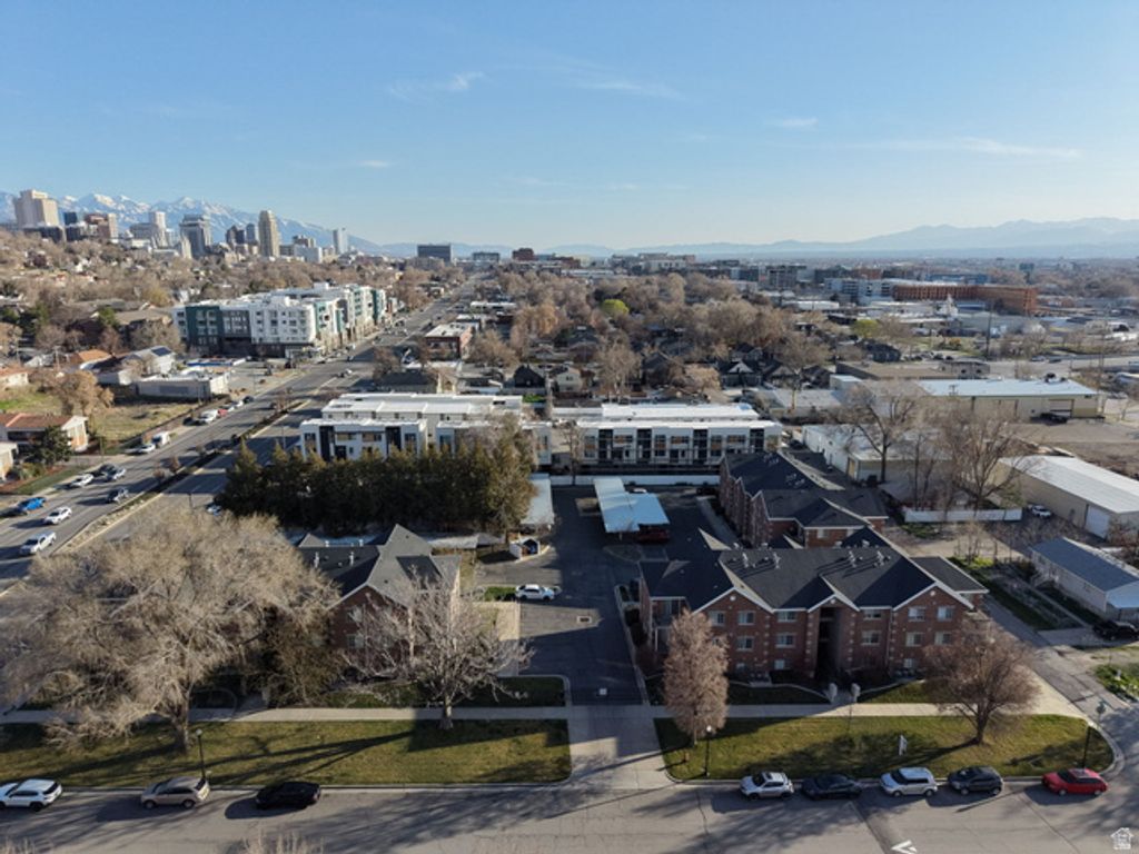 Image 24 of property listing at 315 W 700 N #1, Salt Lake City, UT 84103