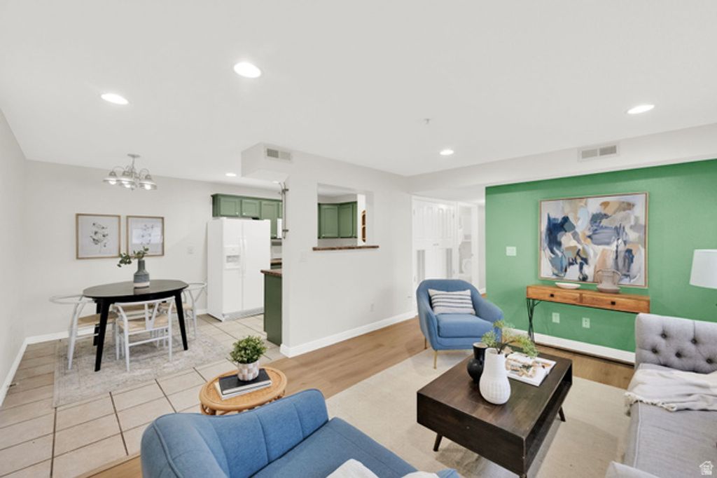 Image 5 of property listing at 315 W 700 N #1, Salt Lake City, UT 84103