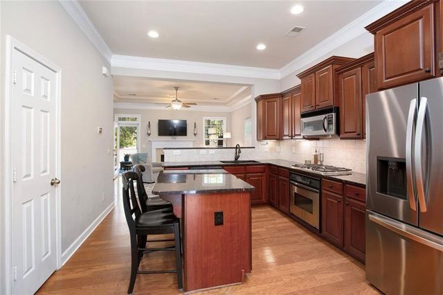 1404 Lexington Drive, Roswell, GA 30075