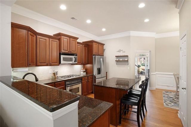 1404 Lexington Drive, Roswell, GA 30075