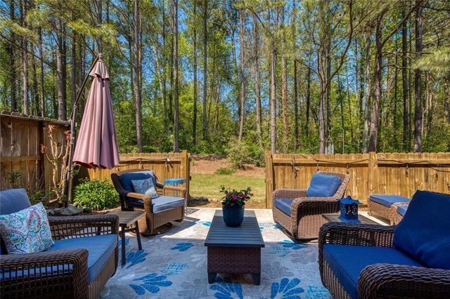 1404 Lexington Drive, Roswell, GA 30075