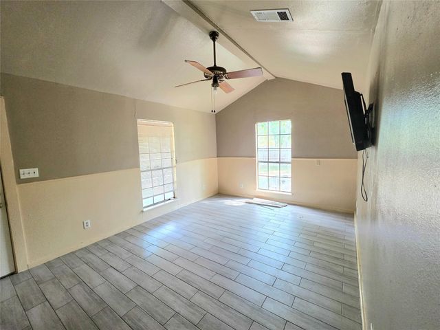 17308 Valley Lane, Conroe, TX 77306