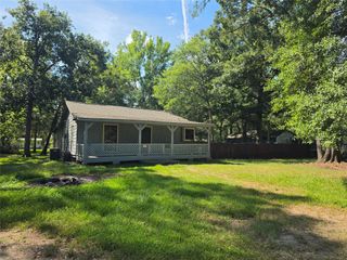 17308 Valley Lane, Conroe, TX 77306
