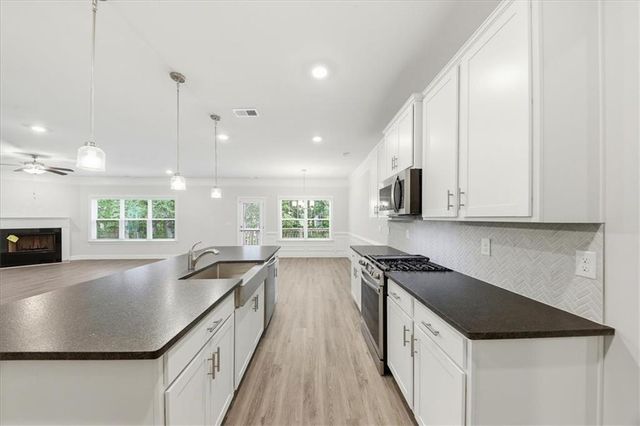3305 Trevi Trail, Douglasville, GA 30135