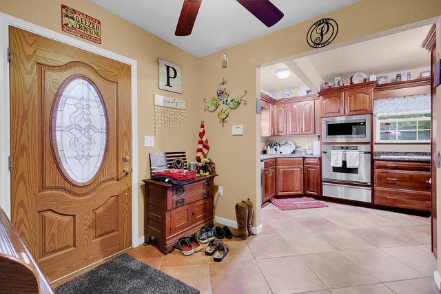 8383 Hallwood Blvd, Marysville, CA 95901