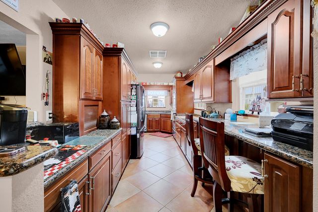 8383 Hallwood Blvd, Marysville, CA 95901